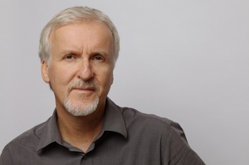 JAMES CAMERON On GEORGE CLOONEY's GRAVITY Movie! TOMORROW'S NEWS - The Latest Entertainment News Today!