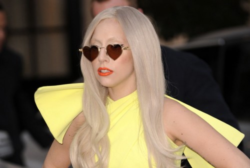 CELEBRITY NEWS: Lady Gaga Reveals Battle With Depression In 2013!