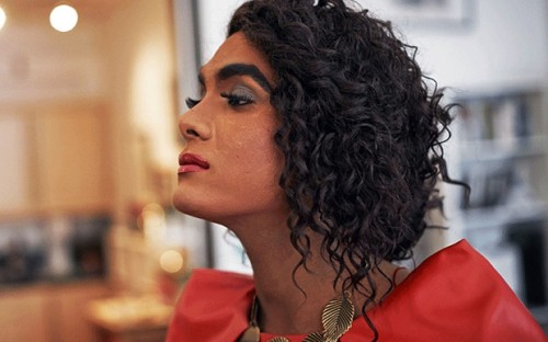 All the Latest TV Reviews 2015 - MUSLIM DRAG QUEENS - CHANNEL 4